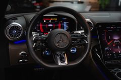 MERCEDES-BENZ SL 63 AMG*BURMESTER*360*HU* MANUFAKTUR*1.HAND MERCEDES-BENZ SL 63 AMG*BURMESTER*360*HU* MANUFAKTUR*1.HAND