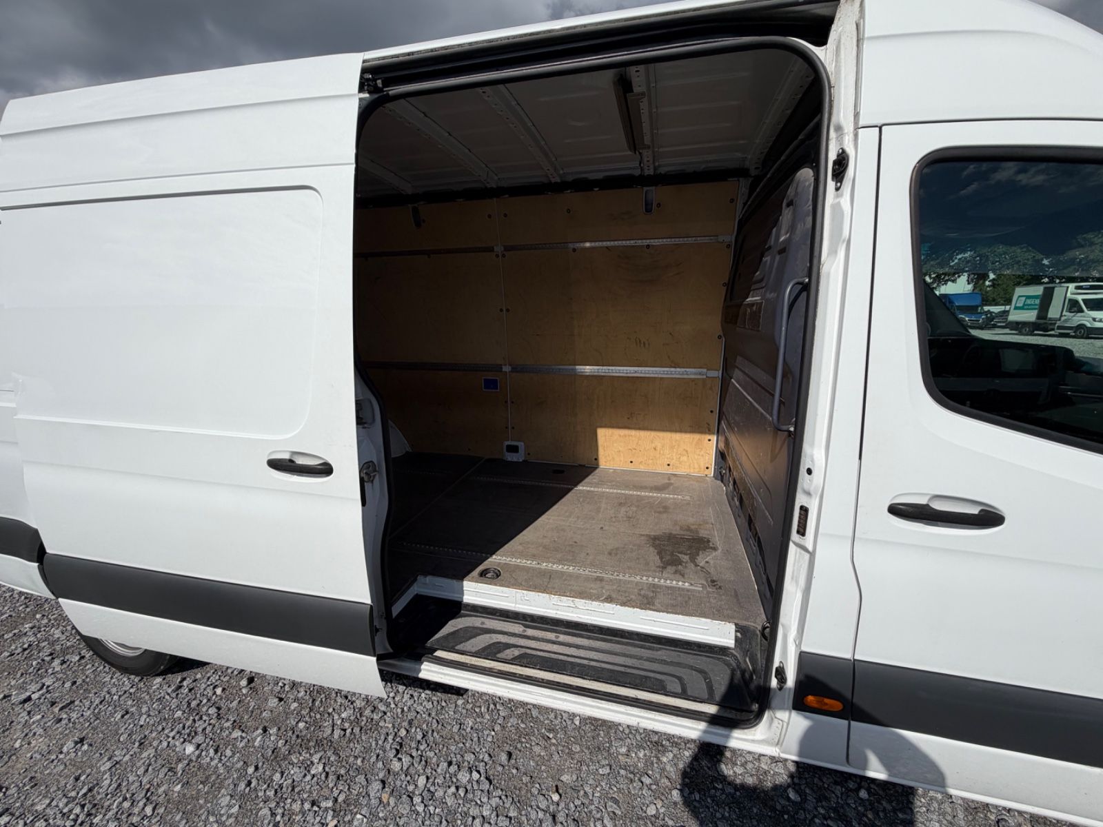 Fahrzeugabbildung Mercedes-Benz Sprinter III  316 CDI L3 H2 Navi Shz Temp