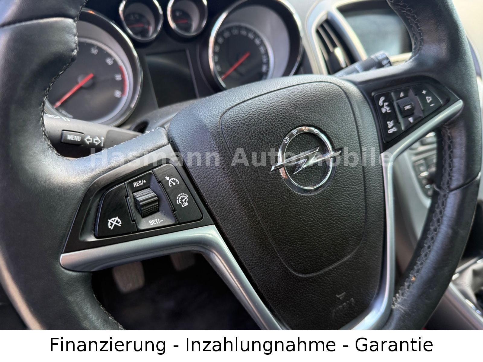 Astra J Lim. 5-trg. Style*2.HAND*SCHECKHEFTGEPFL