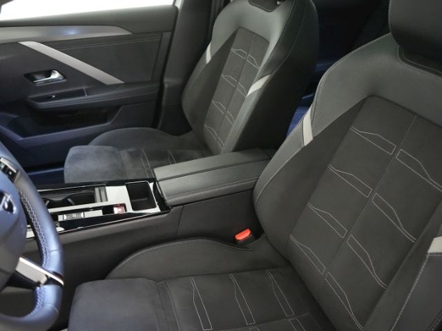 Astra L ST ULTIMATE AT+AHK+NAVI+360 GRAD KAMERA+