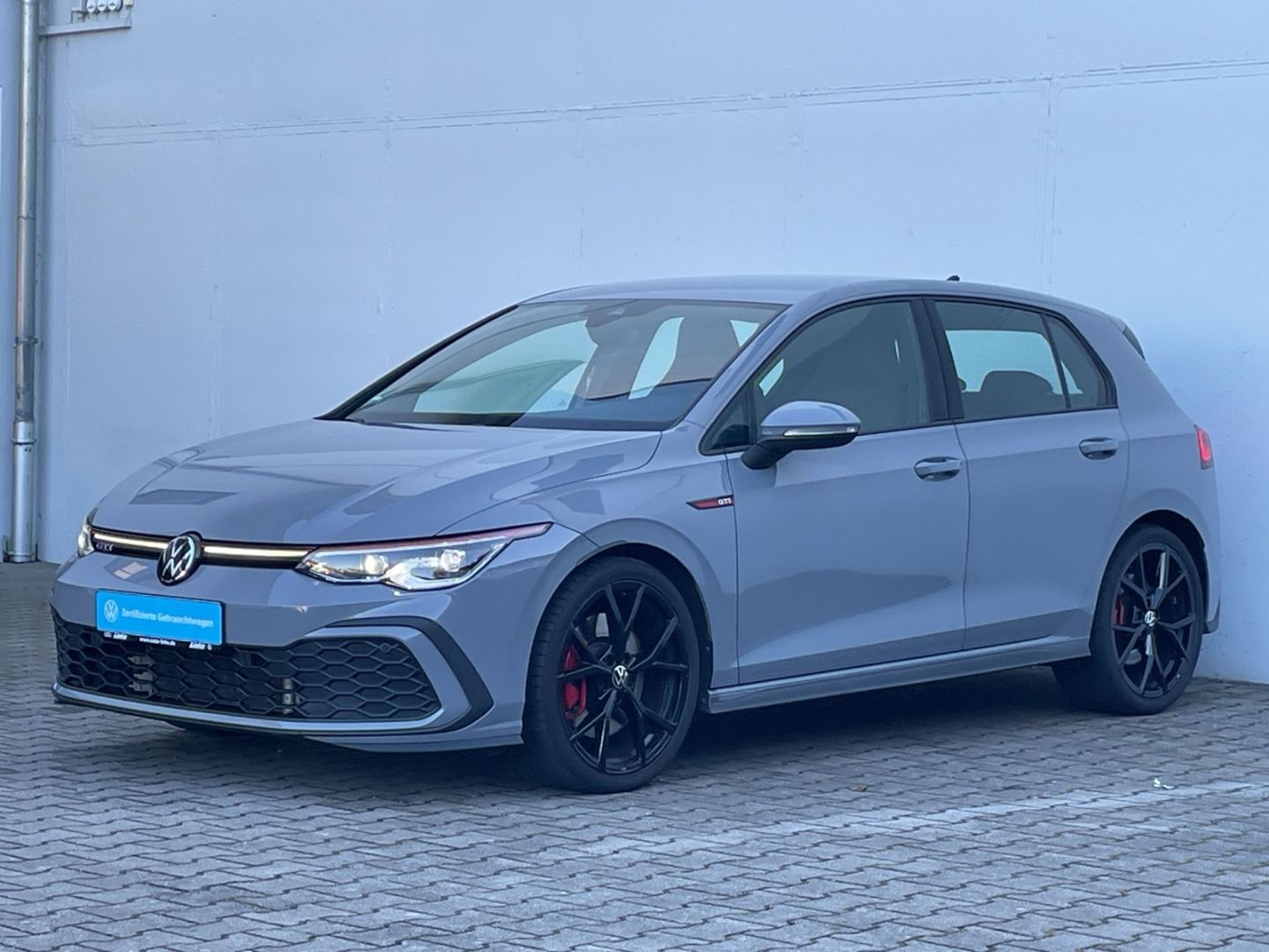 Golf GTI VIII 2.0TSI DSG AHK/Kamera/H&K/IQ.Light