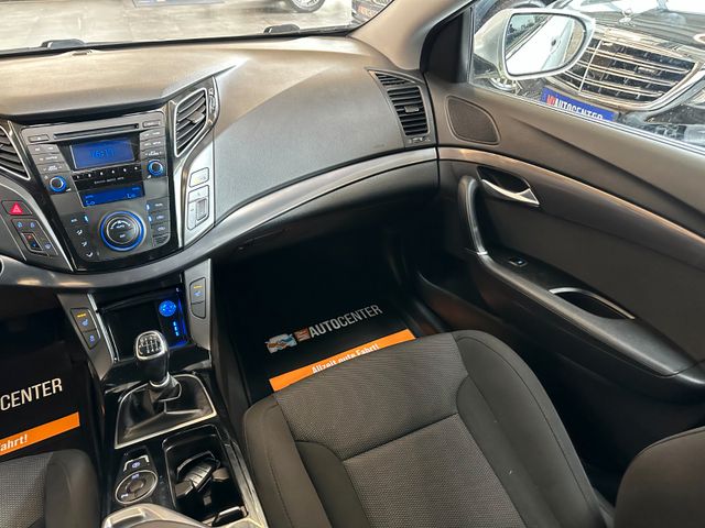 Hyundai i40 cw 5 *Tempo*AHK*SitzHZ*PDC*