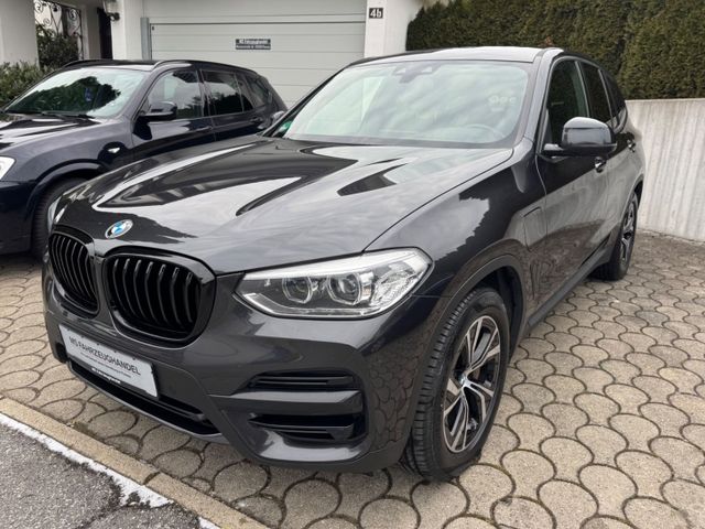 BMW X3 xDrive 30e *HUD*Shadow*AppleCar*LED*