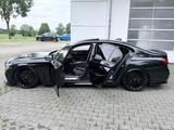 BMW 750d *EINZELSTÜCK* V12 OPTIK 22R ALU ( TIEFER ) - BMW: 7 V12