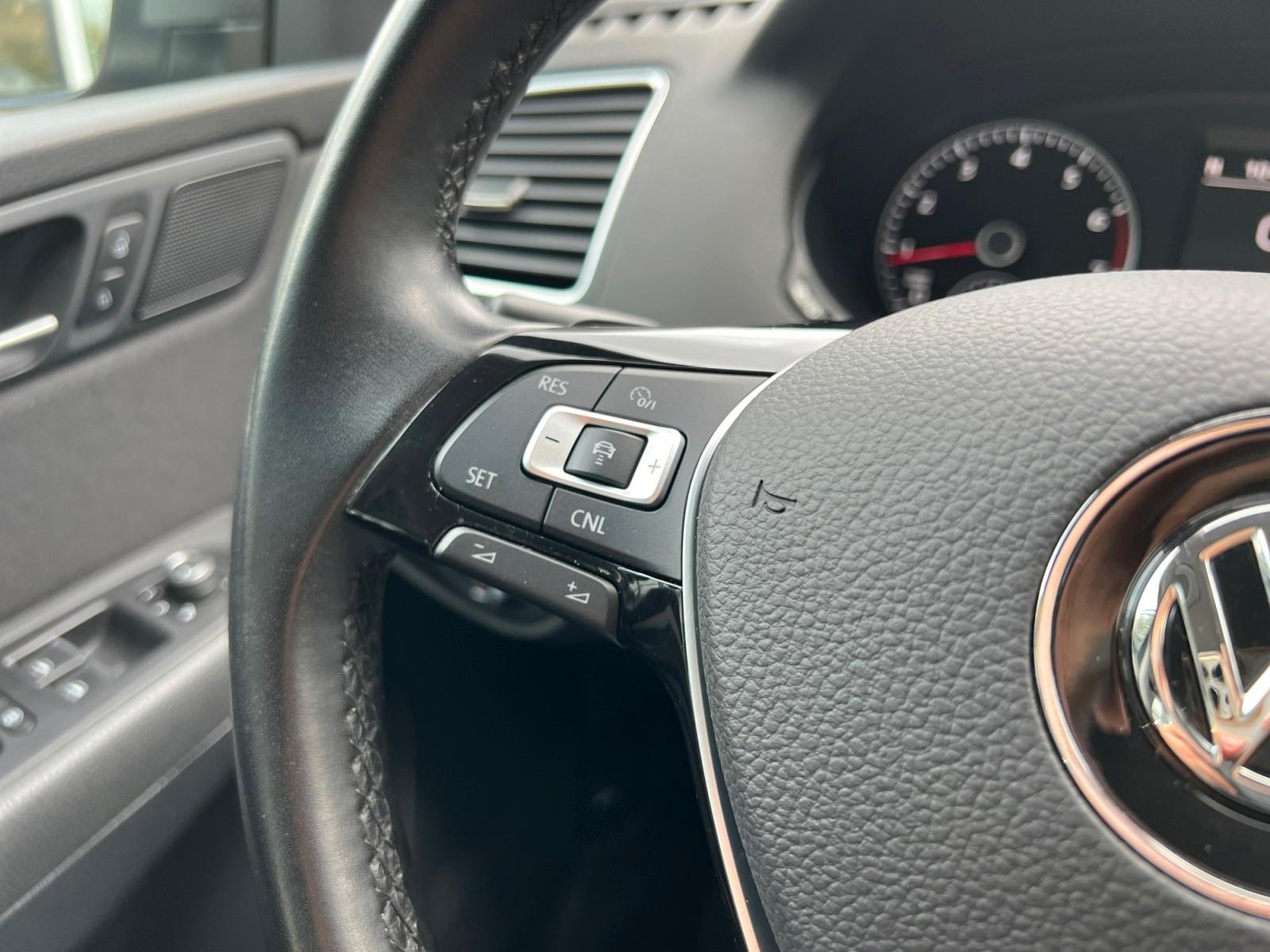 Volkswagen Sharan 1.4TSI DSG Bi-XEN AHK SHZ ACC NAV KLIMA, миниатюра 17