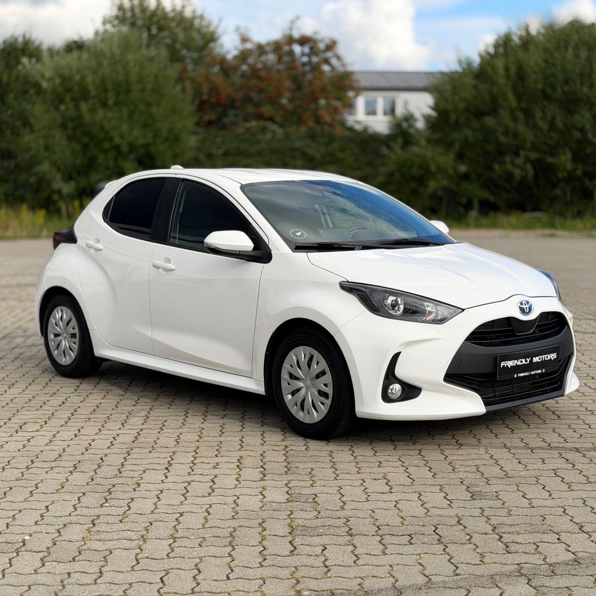 Toyota Hybrid 85kW, CVT, StzHz, ACC, Kamera, Klima imagem 3