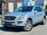 Mercedes-Benz ML 320 CDI - Mercedes-Benz ML 320 in Essen