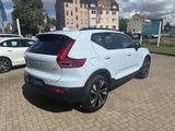Volvo XC40 B4 Ultra Dark 360° inkl. Winterräder - Volvo XC40: Ultra Dark