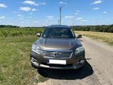 Toyota RAV 4 2,2-l-D-4D 4x4 Executive Automatik Exe... - Toyota RAV 4 aus 2011: Allradantrieb