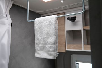 Crosscamp ADVTR 6.4 EF Markise Navi Kamera AWT isol.+behei