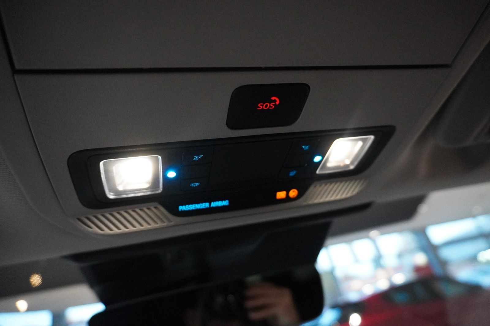 Fahrzeugabbildung Ford Mustang Mach-E NAVI/LED/KAMERA/LEDER/SHZ/DAB+