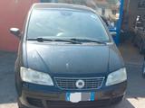 Fiat Idea 1.4 BlackLabel GPL - schwarze Fiat Idea