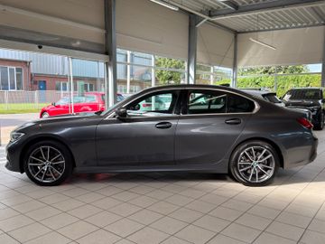 BMW 330 - 3