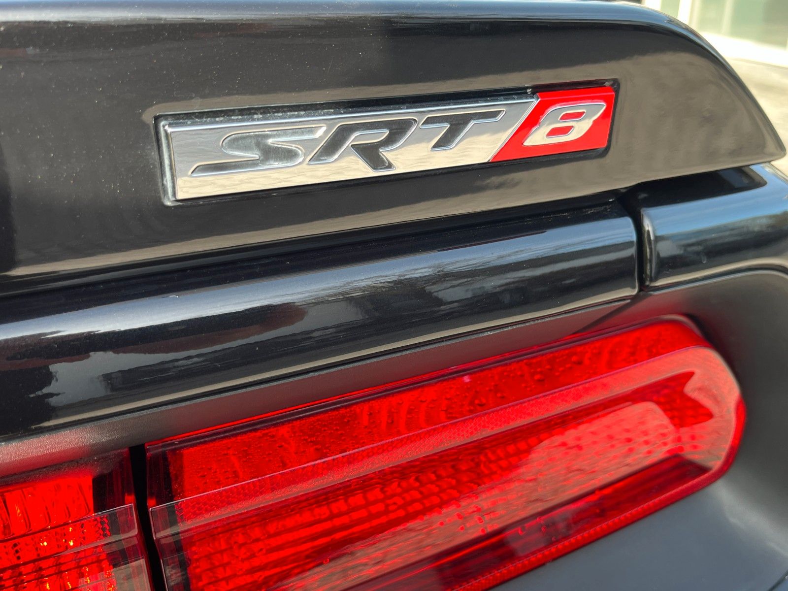 Fahrzeugabbildung Dodge Challenger SRT8 V8 Hemi 6.1