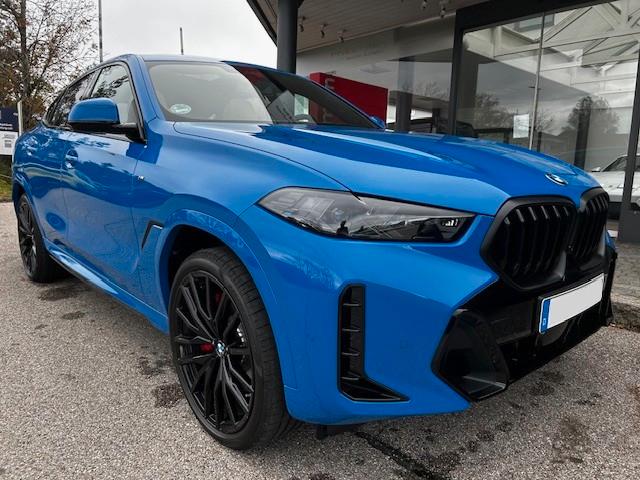 BMW X6 xDrive30d/Standheiz./B&W/AHK/Iconic/22″/Pano