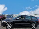 Volvo V50 Kombi 1.6 D Momentum*PDC*SHZ*LEDER*ALU* - Volvo V50 mit Diesel-Antrieb: Kombi, Momentum
