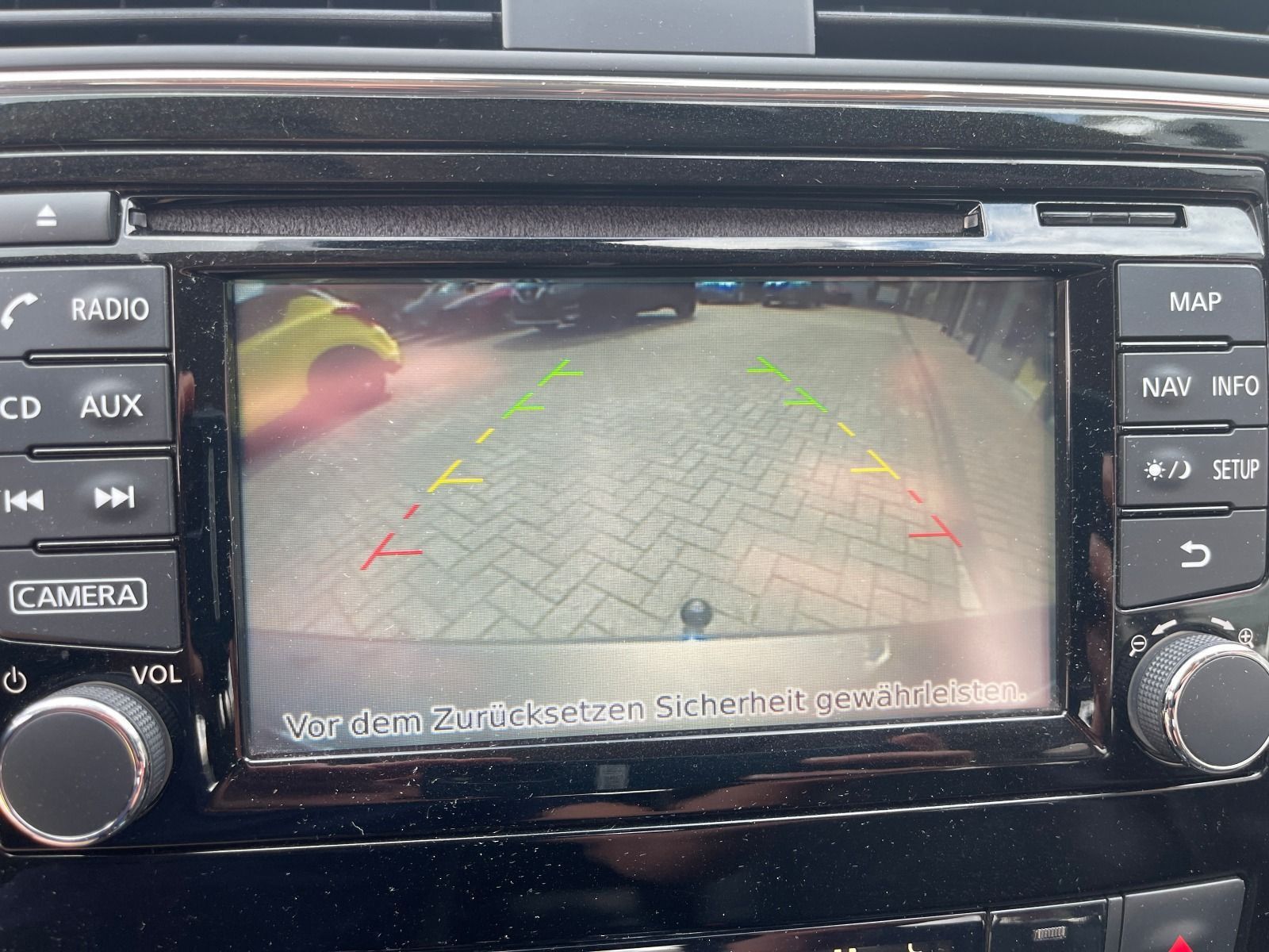 Fahrzeugabbildung Nissan Pulsar 1.2 N-Connecta Navi/AHK/Allwetterreifen