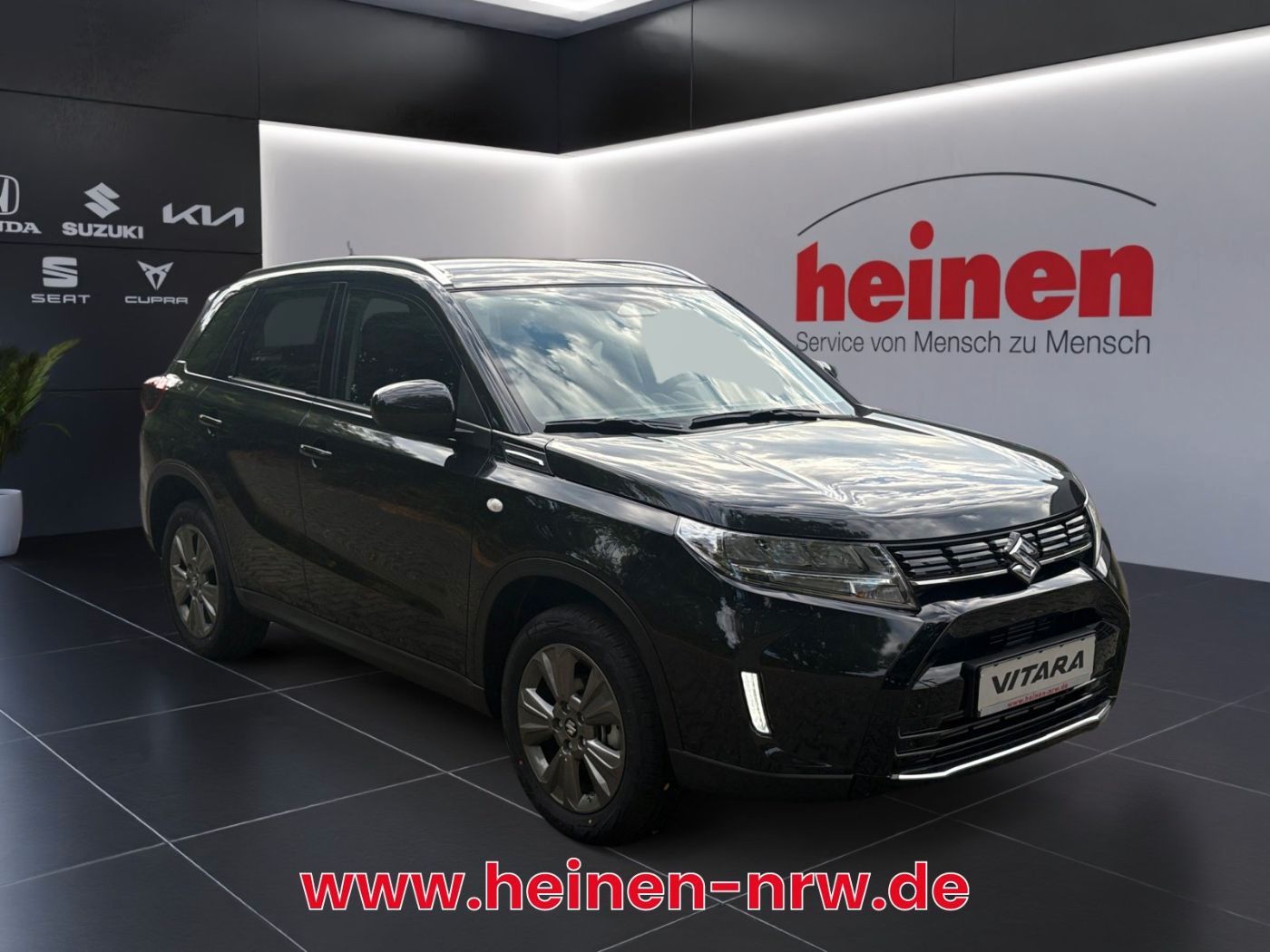 Suzuki VITARA 1.4 COMFORT NAVI ALARM LICHTSENSOR imagem 2