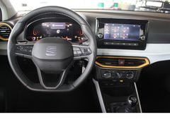 Fahrzeugabbildung Seat Arona Style 1.0TSI,Einparkhilfen,Top-Zustand