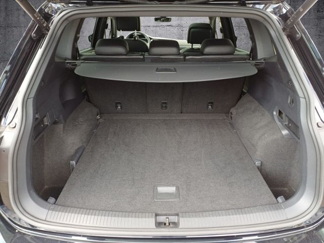 Tiguan Allspace 2.0 TDI R-Line 4 Motion DSG/ACC/