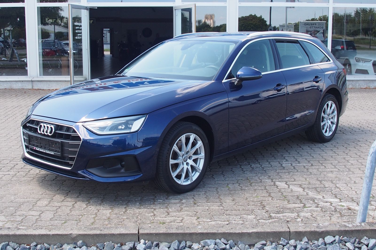 Audi Audi A4 Avant 35 TDI advanced Navi 3-Zonenklima