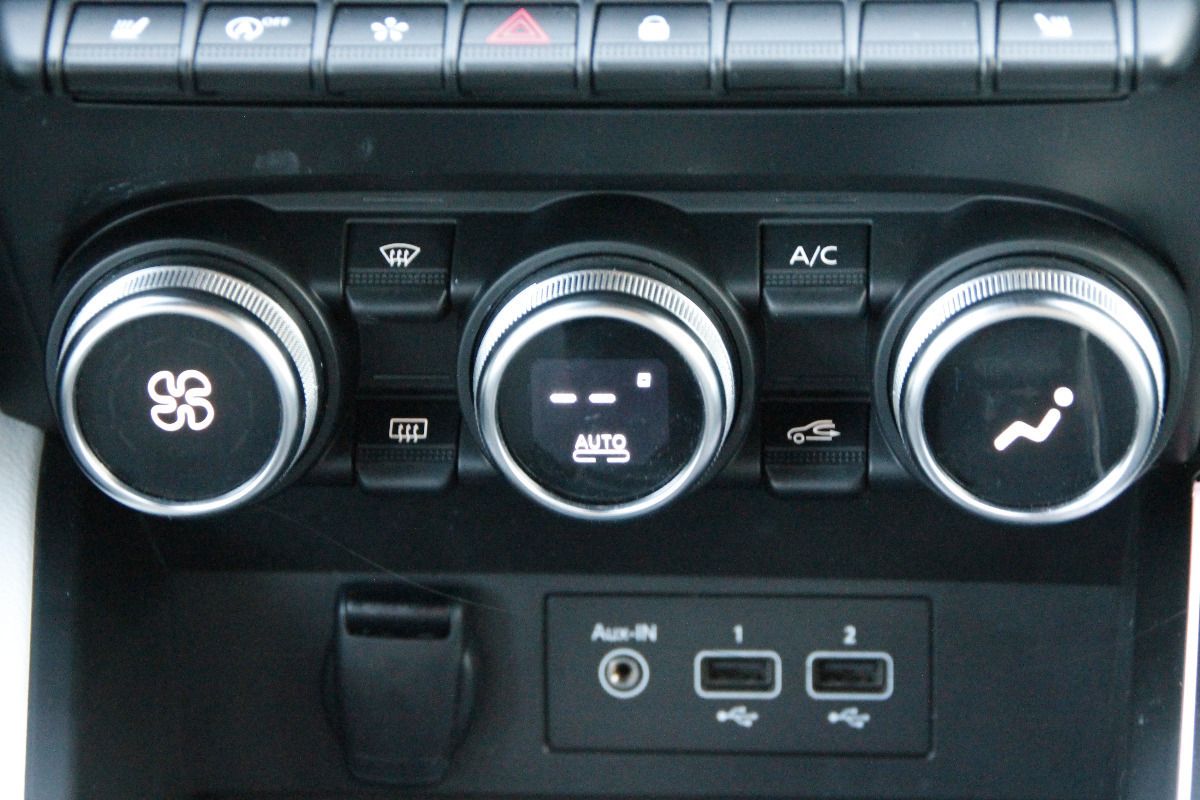 Fahrzeugabbildung Renault Clio V TECHNO TCe 90