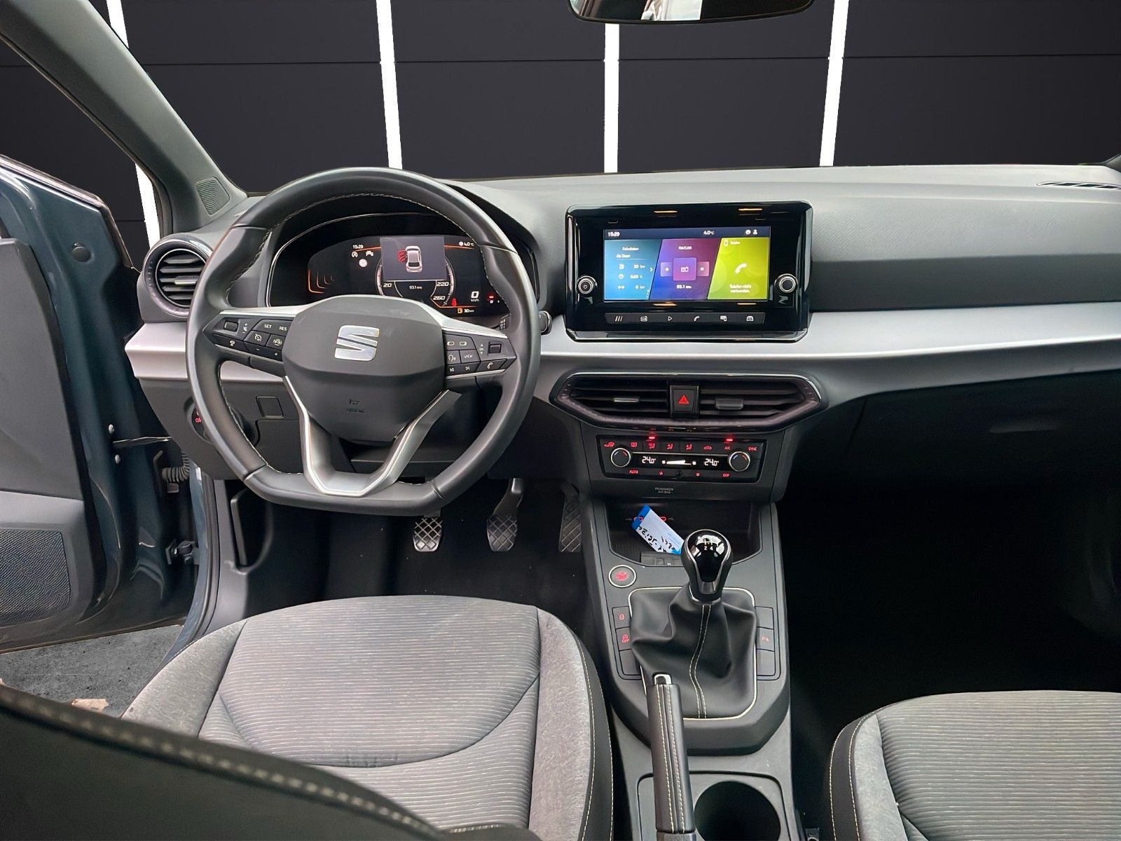 Fahrzeugabbildung SEAT Ibiza Xcellence*LED*Kamera*Blth*Ambiente*DAB*