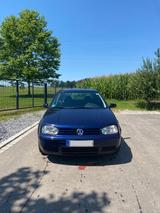 Volkswagen VW Golf 4 2.0 16v Rentnerfahrzeug - Volkswagen Golf aus 1999: Golf4