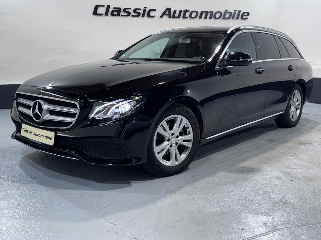 Image of Mercedes-Benz E 220