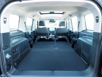 Bild 15 BAIC BJ40 4x4 Pano LED e. Trittbretter