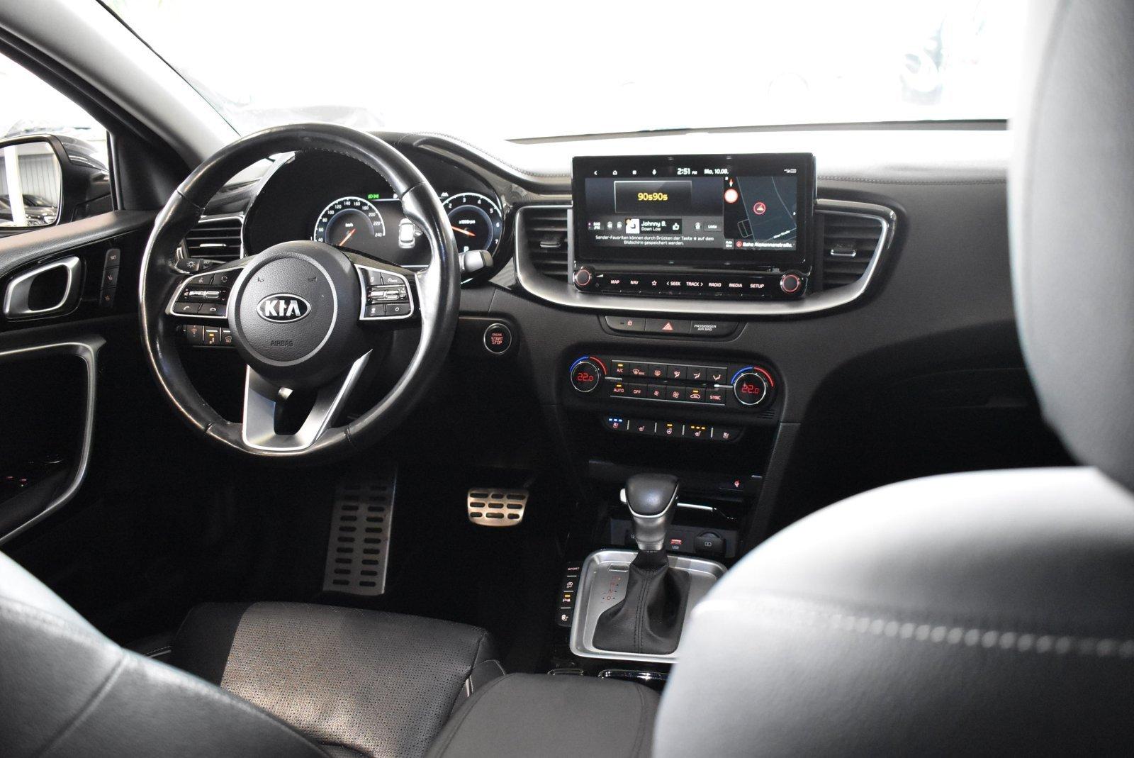 Kia Ceed 1.4 TGDI Platinum Edition Navi Leder Panoda