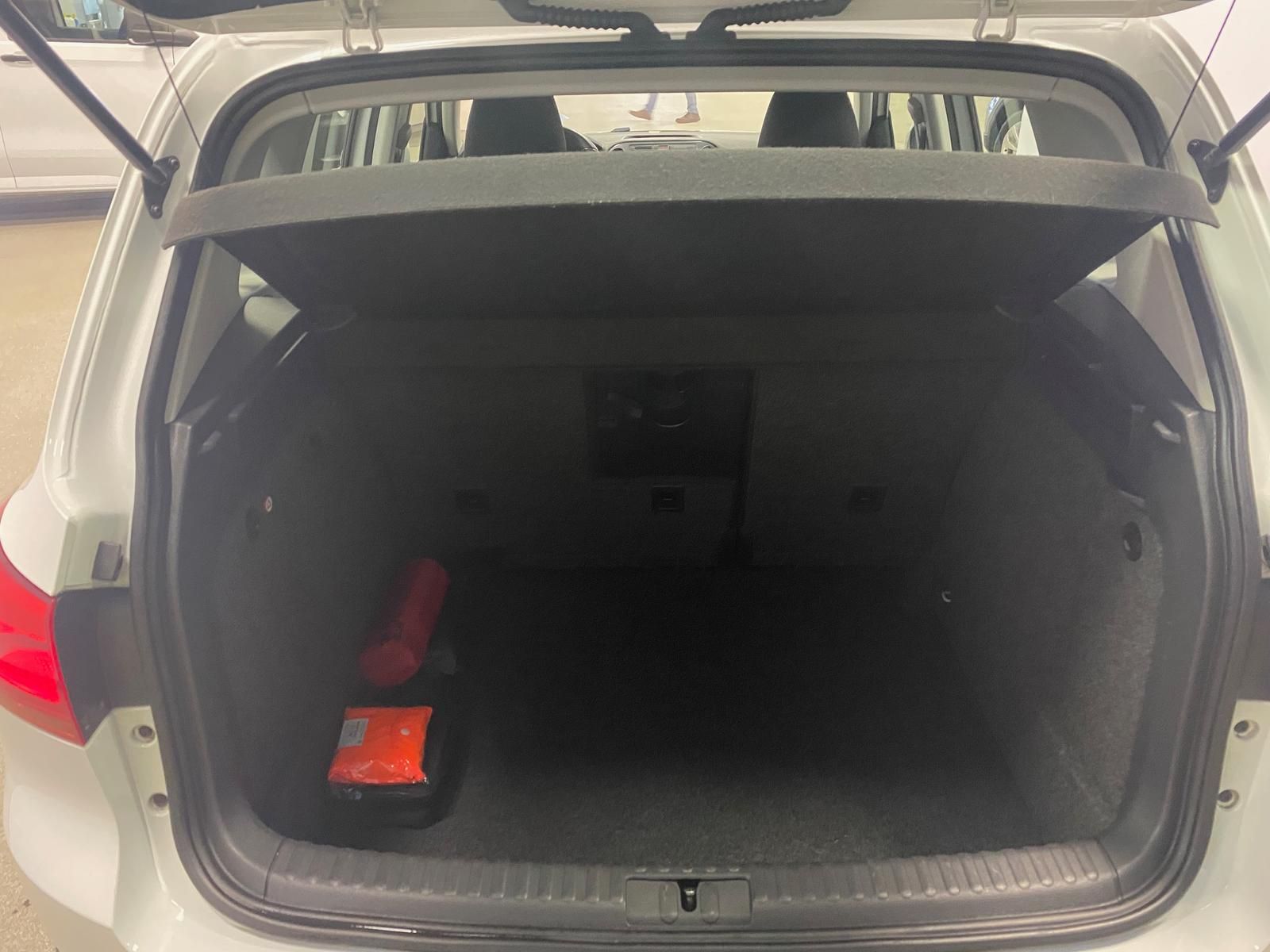 Fahrzeugabbildung Volkswagen Tiguan 1.4 16V TSI 1390 ccm