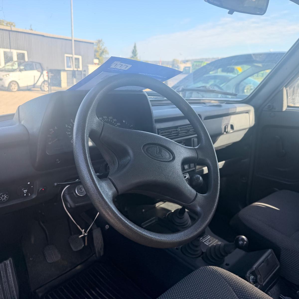 LADA NIVA 1.7I 87CH 4X4