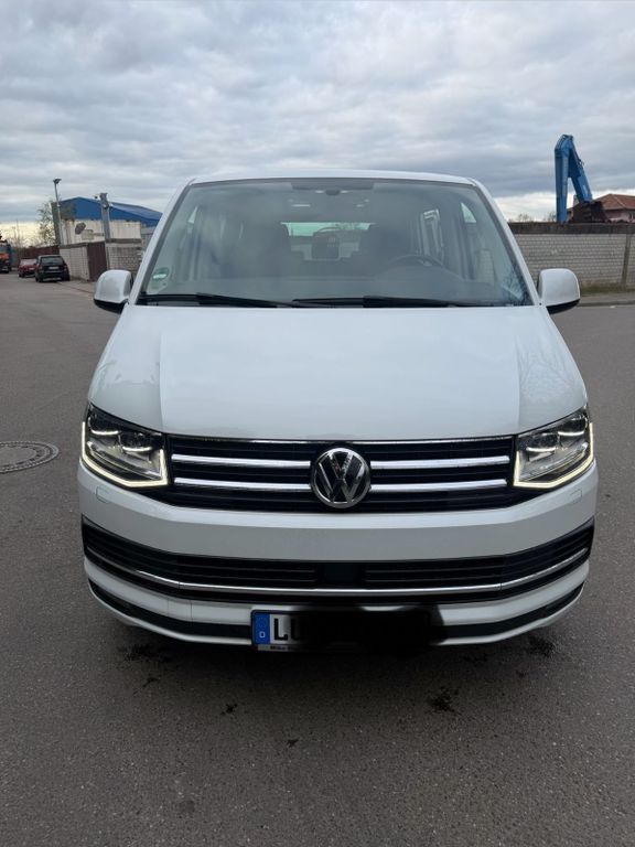 Image of Volkswagen T6 Multivan
