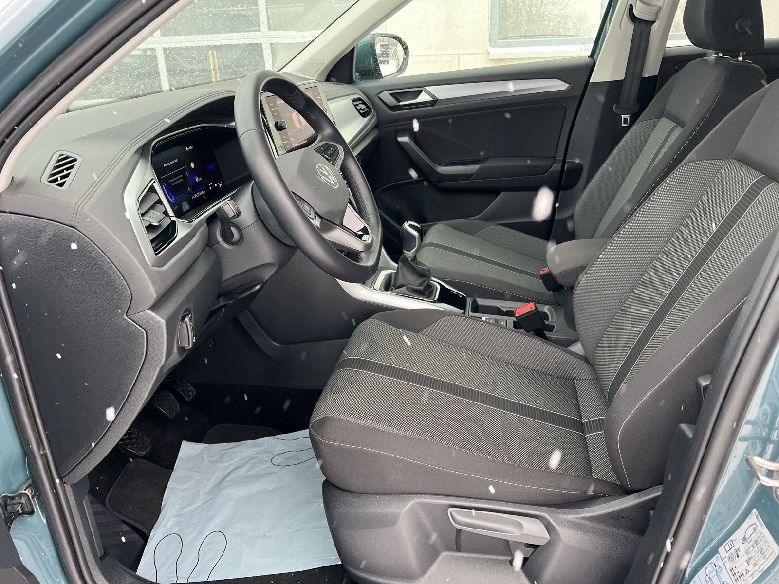 Volkswagen T-Roc - Bild 10