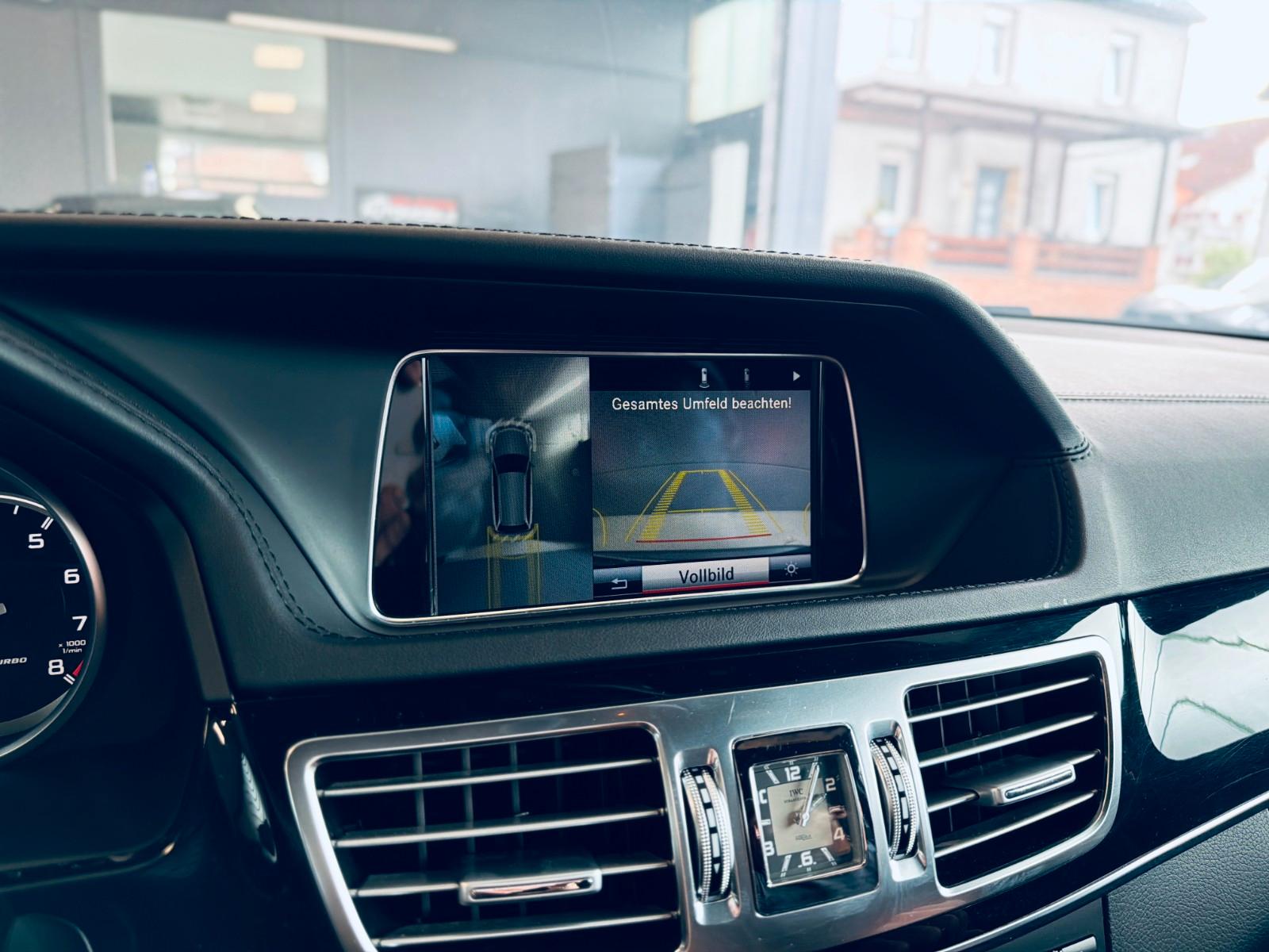 MERCEDES-BENZ E 63 T AMG V8 5.5 557ch 4MATIC BVA Toit pano Caméra 360 TV Sièges chauffants cuir Historique présent