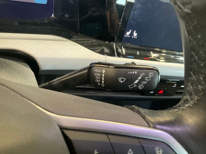 Fahrzeugabbildung Volkswagen Golf Life TSI *Cam*PDC*LED*Sitzhzg*App*ACC*XDS*