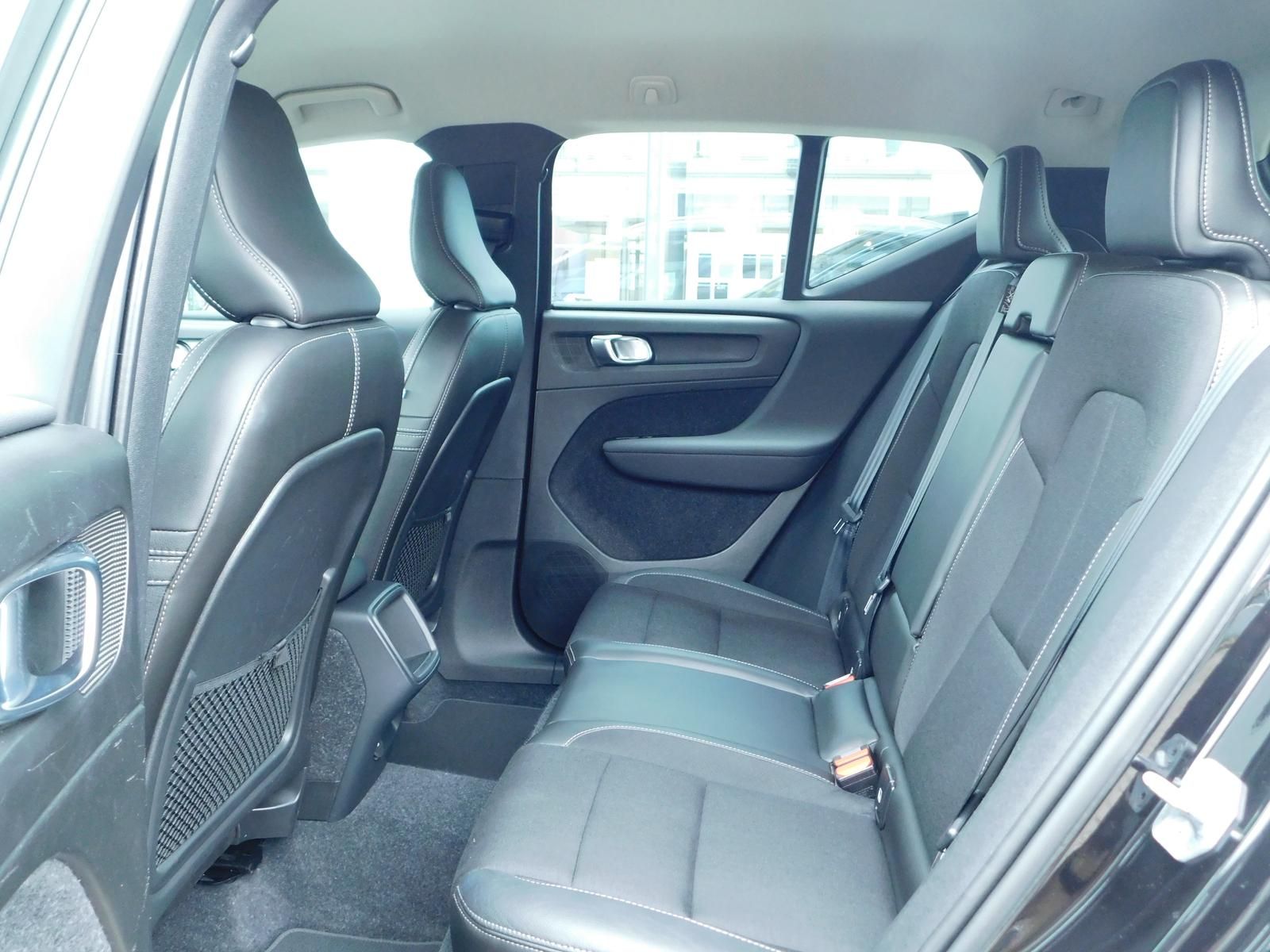 Fahrzeugabbildung Volvo XC40 T4 Automatik Momentum Pro 'Rückfahrkamera'