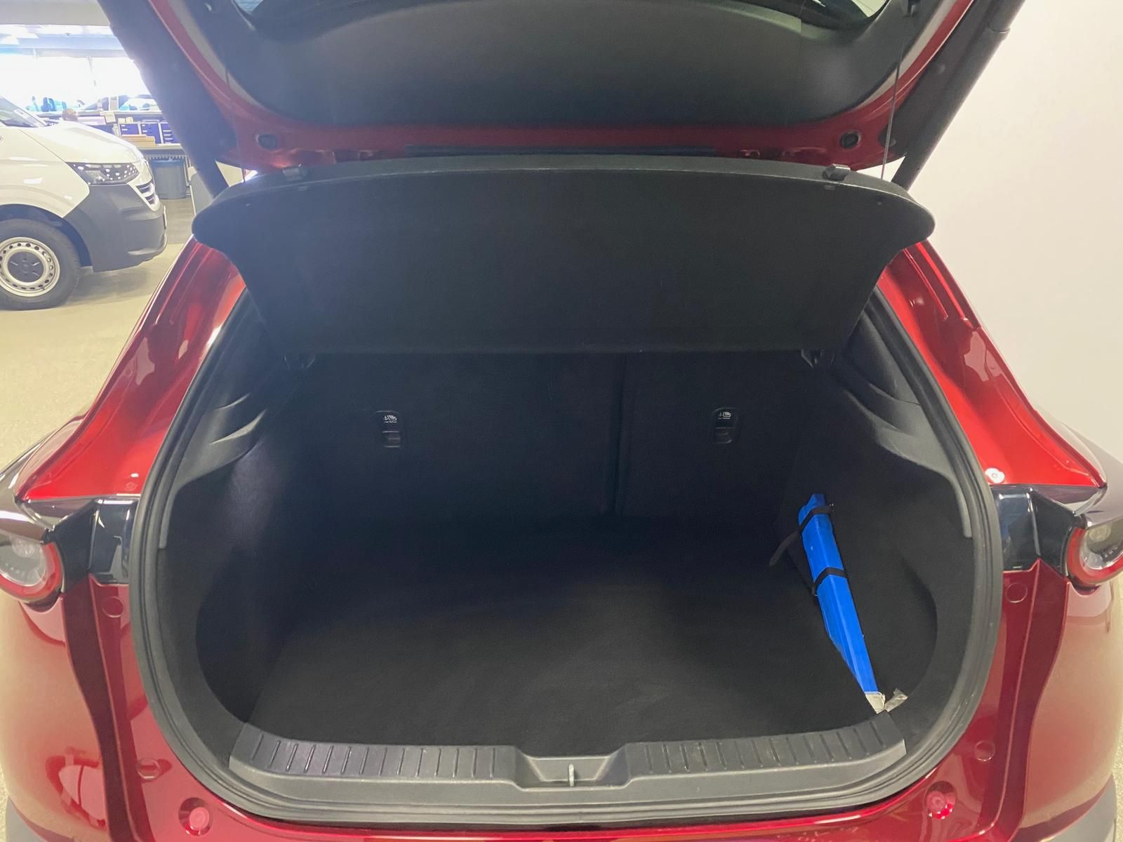 Fahrzeugabbildung Mazda CX-30 APP+KLIMA+RFK+PDC+NAVI+SITZHEIZ+Head-Up+An