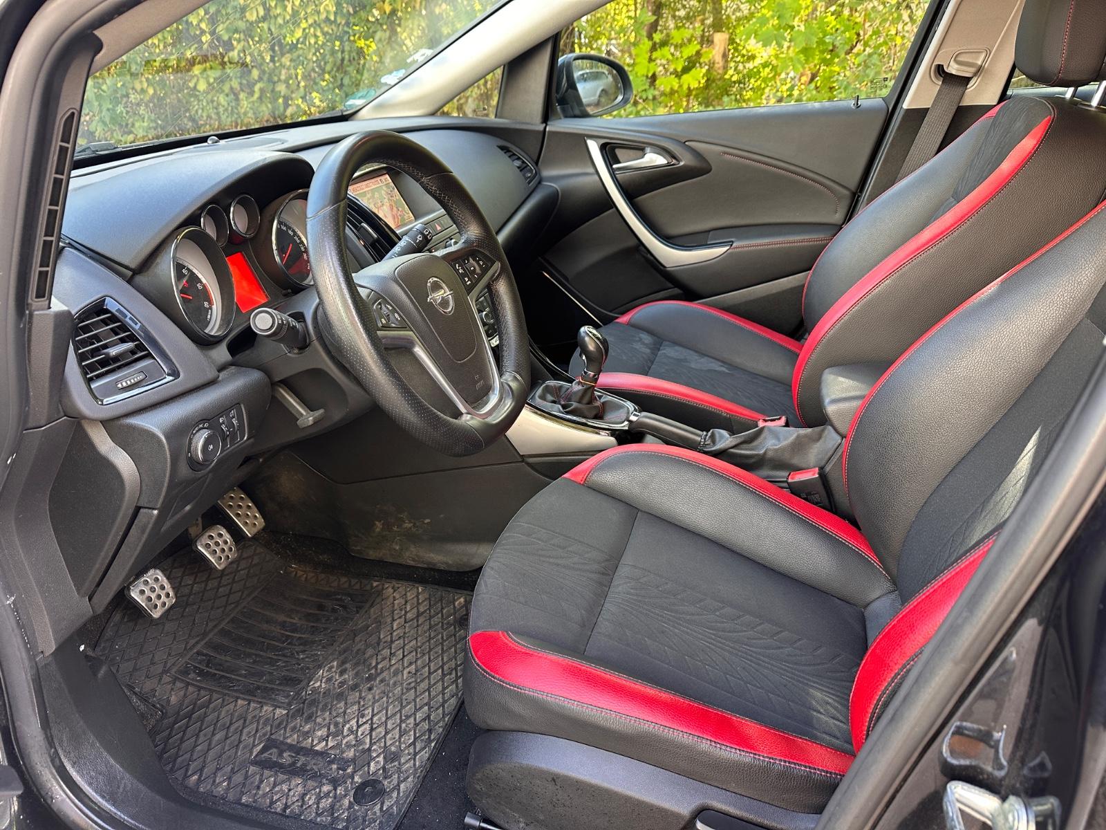 Opel Astra 2013 — photo 5