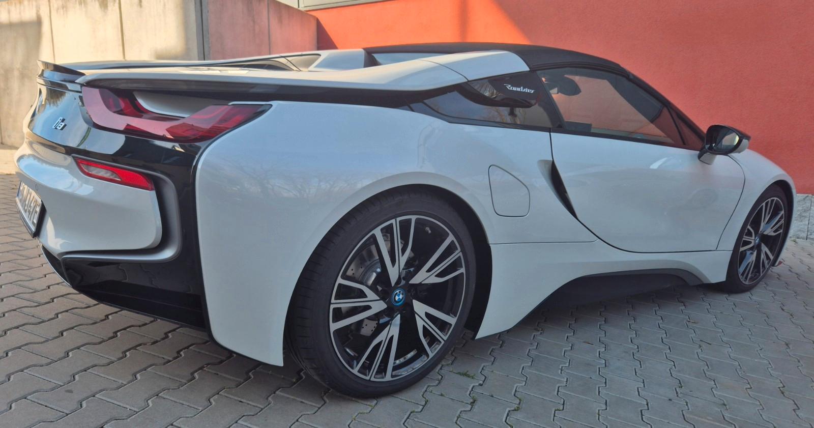 BMW i8 Roadster -