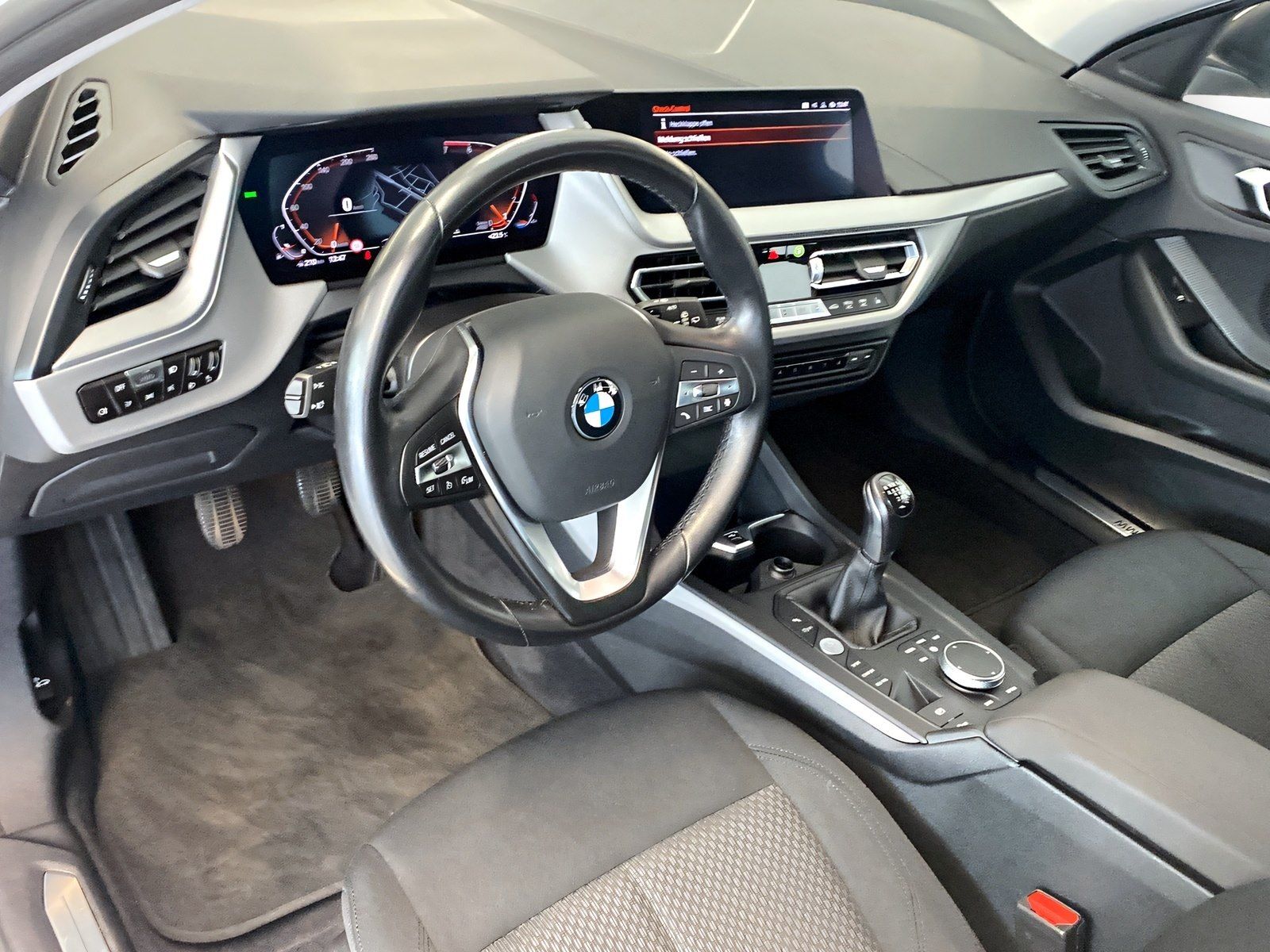 BMW 118i LiveCockpitProf PDC LED Sitzheizung foto 4