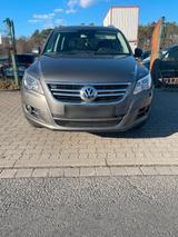 Volkswagen VW Tiguan 4+4 2 l Diesel - Volkswagen Tiguan mit Diesel-Antrieb: Kleinwagen