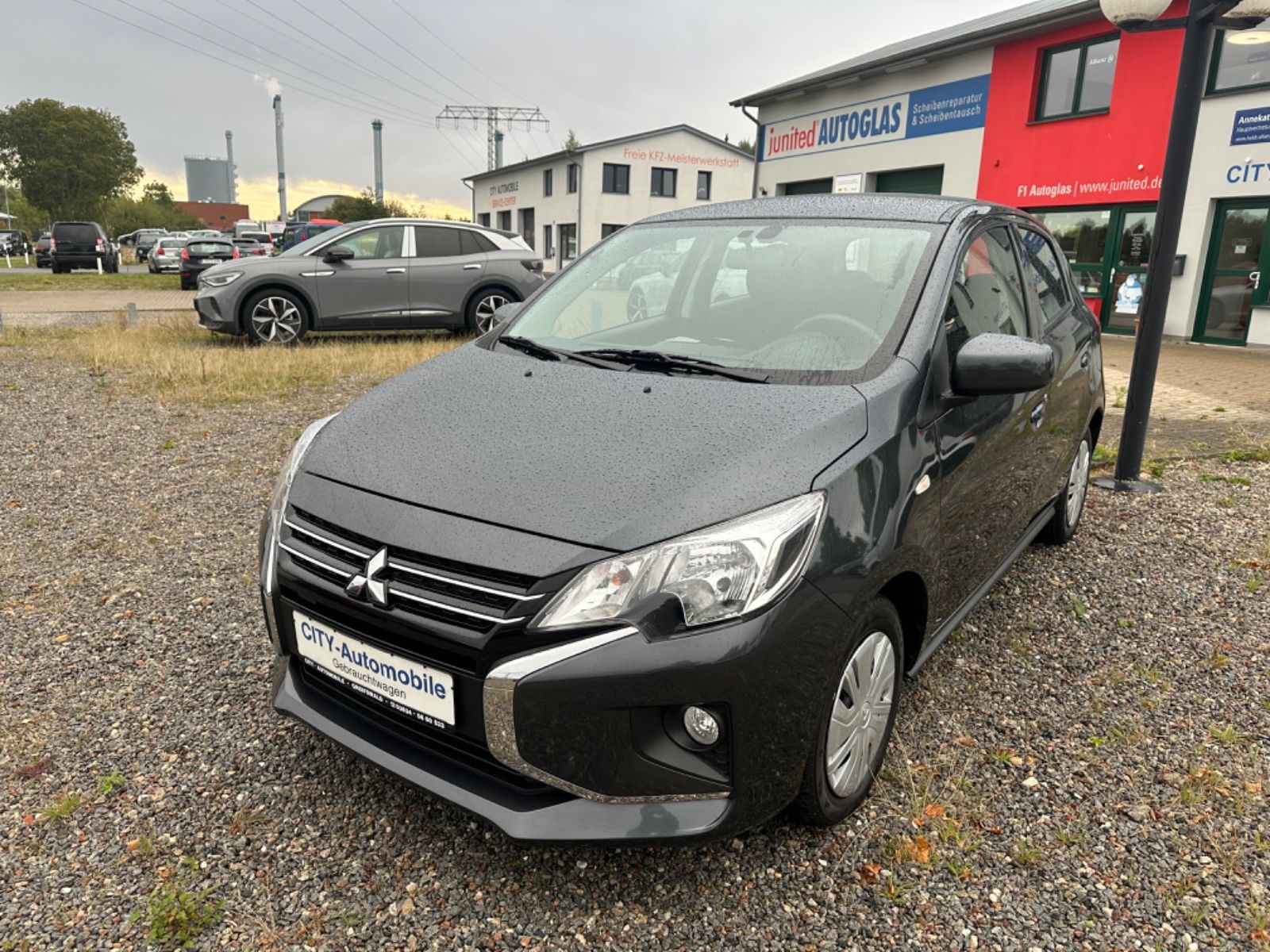 MITSUBISHI Space Star