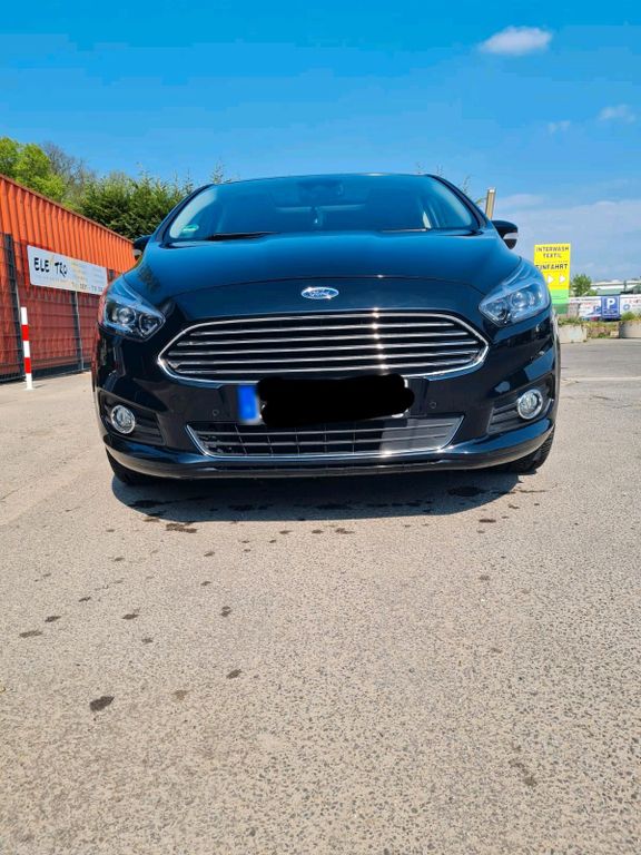 Image of Ford S-Max