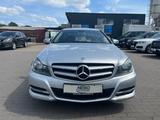Mercedes-Benz C 180 CGI Coupe BlueEfficiency Sitzheizung - Mercedes-Benz C 180: Sportwagen