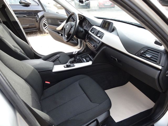 Fahrzeugabbildung BMW 316 i/46.500km/Klima/2.Hd/PDC/Garantie/