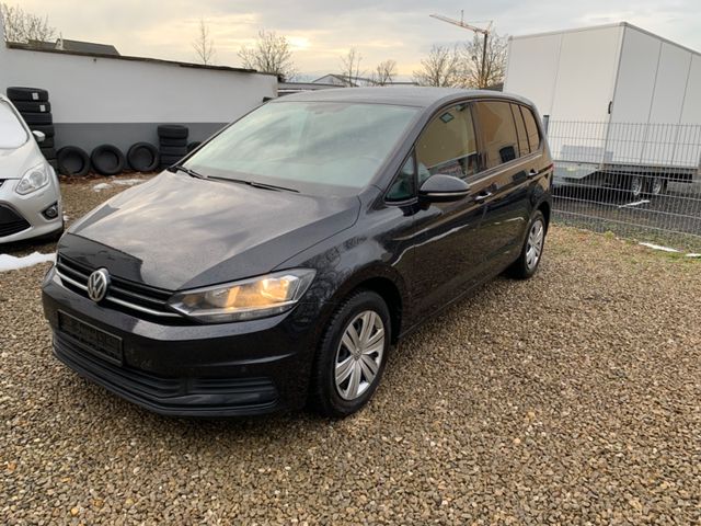 Volkswagen Touran 1.6 TDI/7SITZER/NAVI/ZAHNRIEMEN NEU