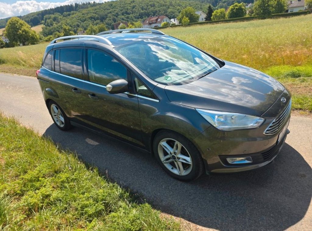 Image of Ford Grand C-Max