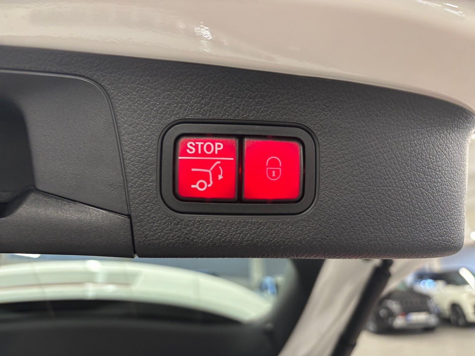 Fahrzeugabbildung Mercedes-Benz GLA 250 e Progressive*AHK*Distro*360*MBeam*11kW*